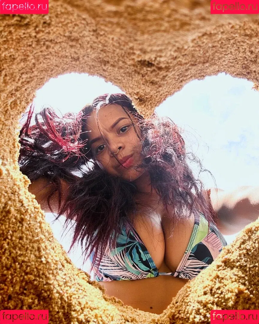 Cheyla Collins Onlyfans Photo Gallery 