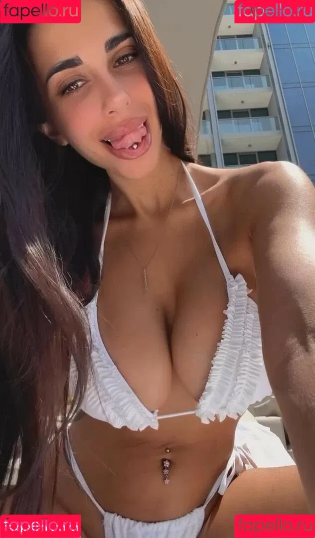 Sara Sfamurri Onlyfans Photo Gallery 