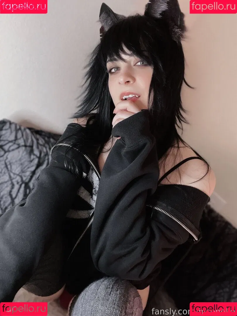Hisoneko Onlyfans Photo Gallery 