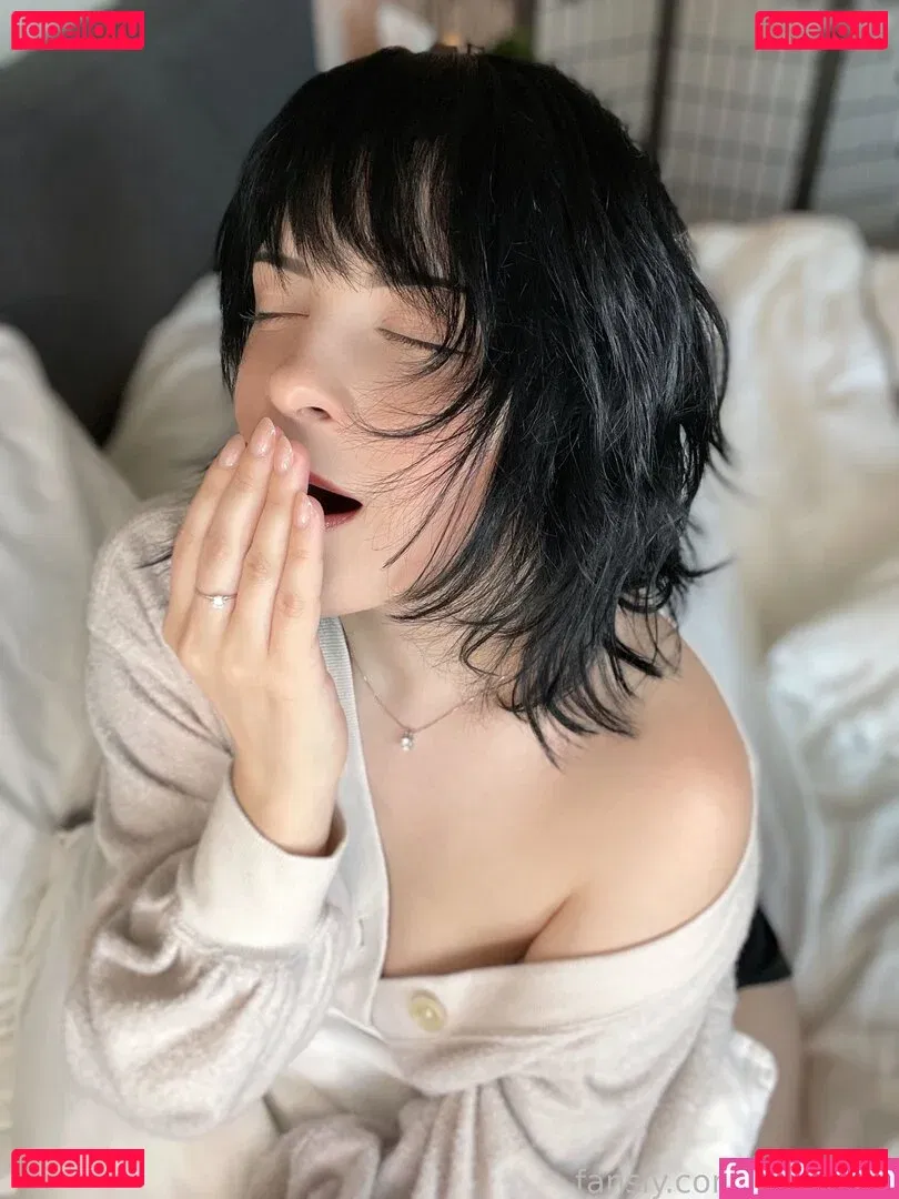 Hisoneko Onlyfans Photo Gallery 