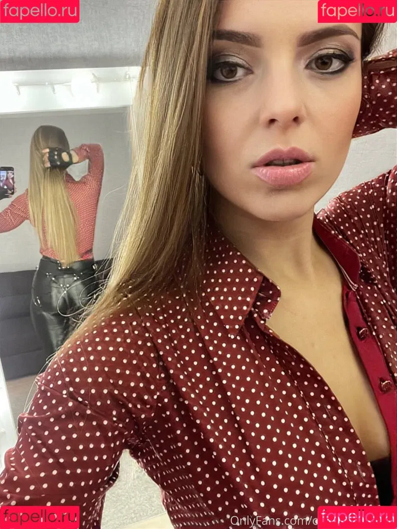 Olga Chulitskaya Onlyfans Photo Gallery 