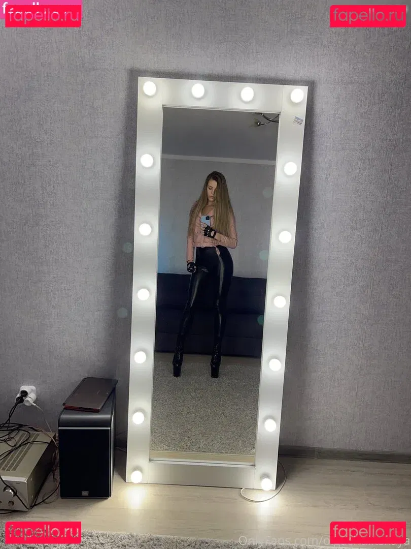 Olga Chulitskaya Onlyfans Photo Gallery 