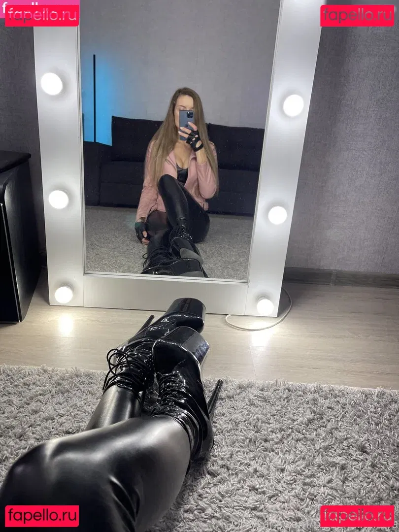 Olga Chulitskaya Onlyfans Photo Gallery 