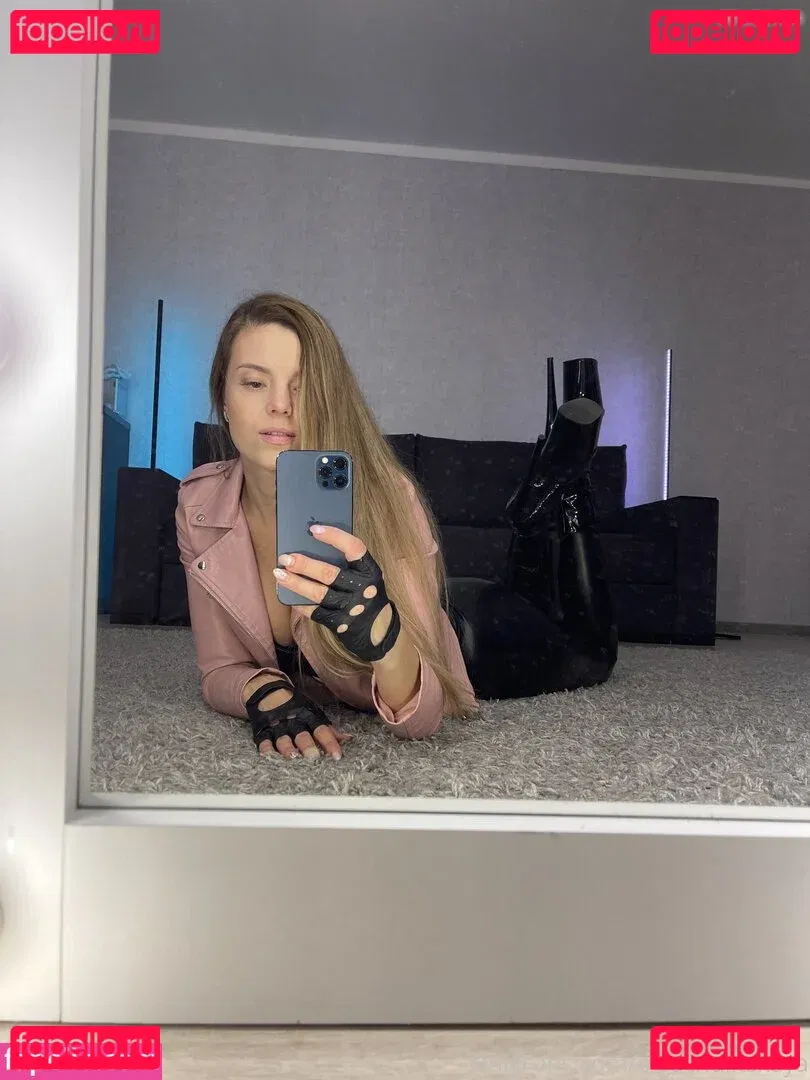 Olga Chulitskaya Onlyfans Photo Gallery 