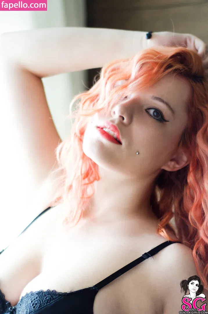 Sugary SG Onlyfans Photo Gallery 