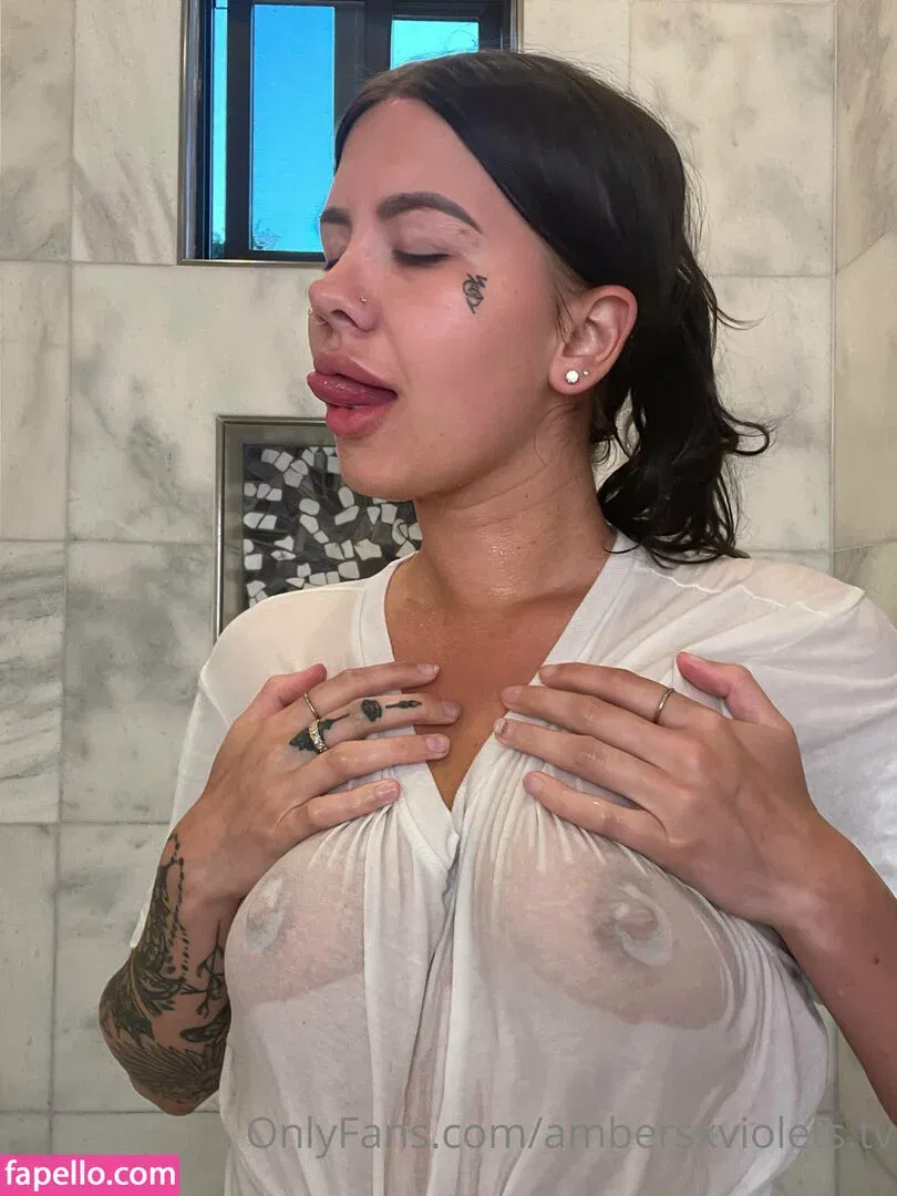 ambersxviolets.tv Onlyfans Photo Gallery 