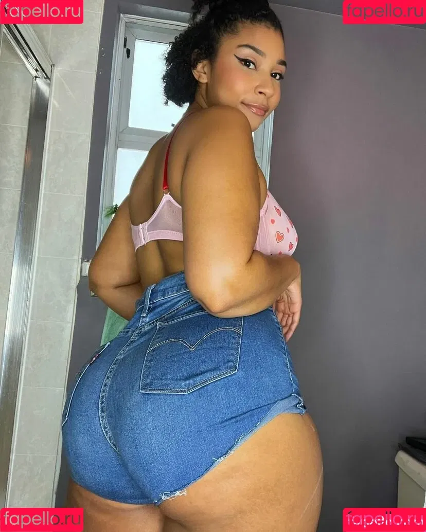 Sapphire Onlyfans Photo Gallery 
