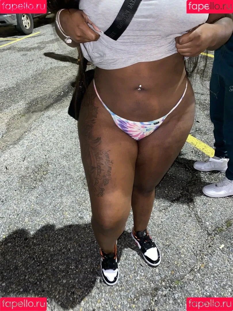 Sweettoothh Onlyfans Photo Gallery 