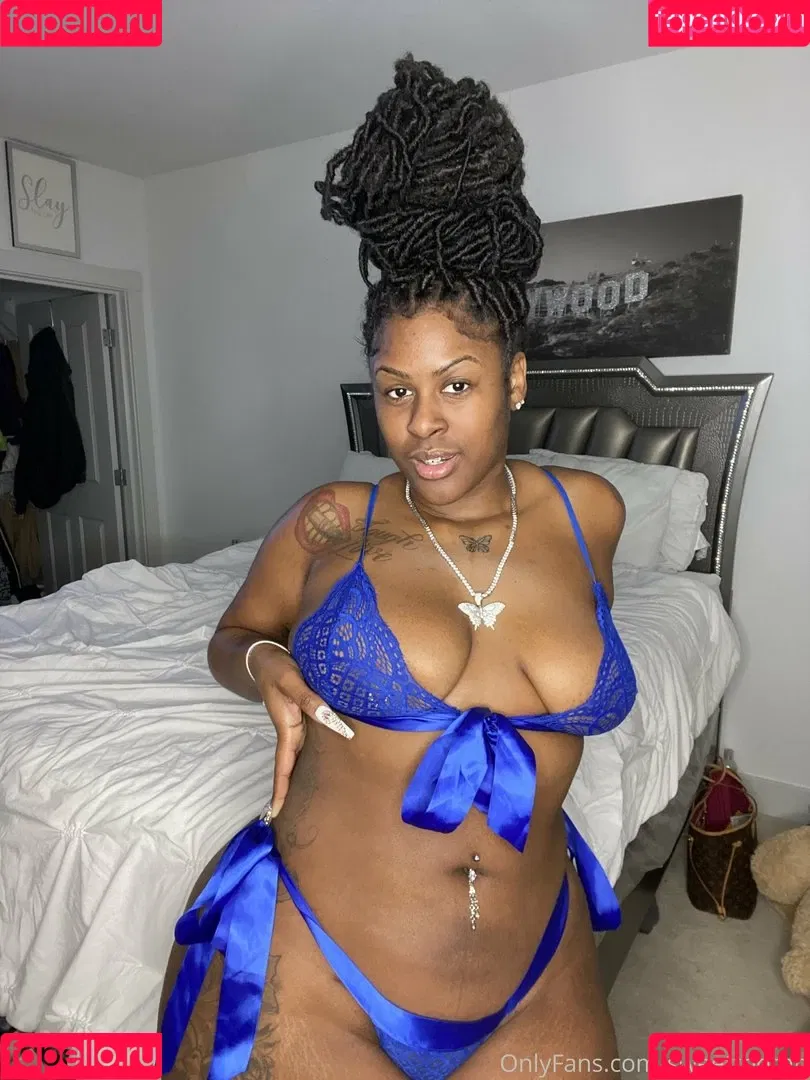 Sweettoothh Onlyfans Photo Gallery 