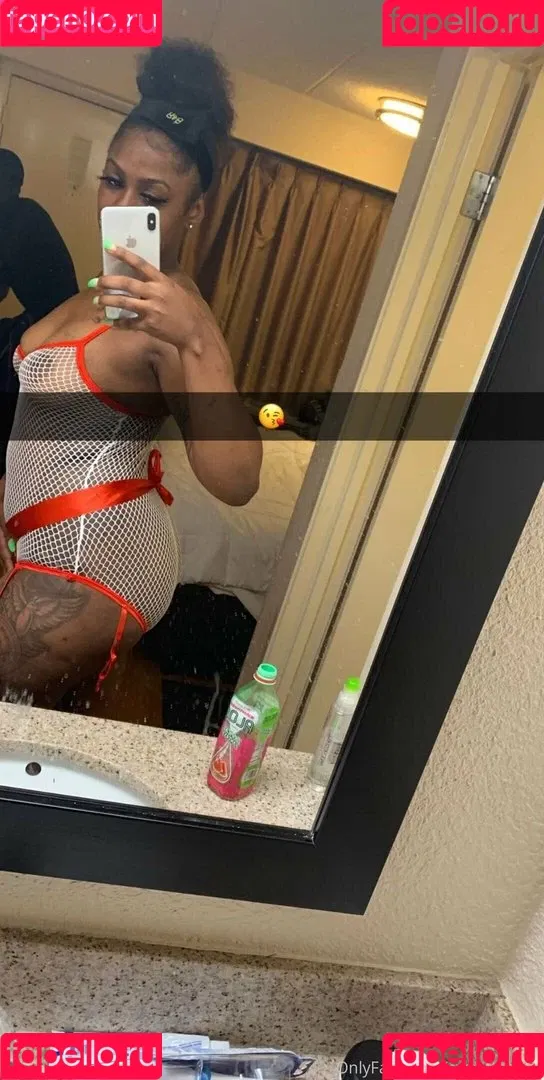 Sweettoothh Onlyfans Photo Gallery 