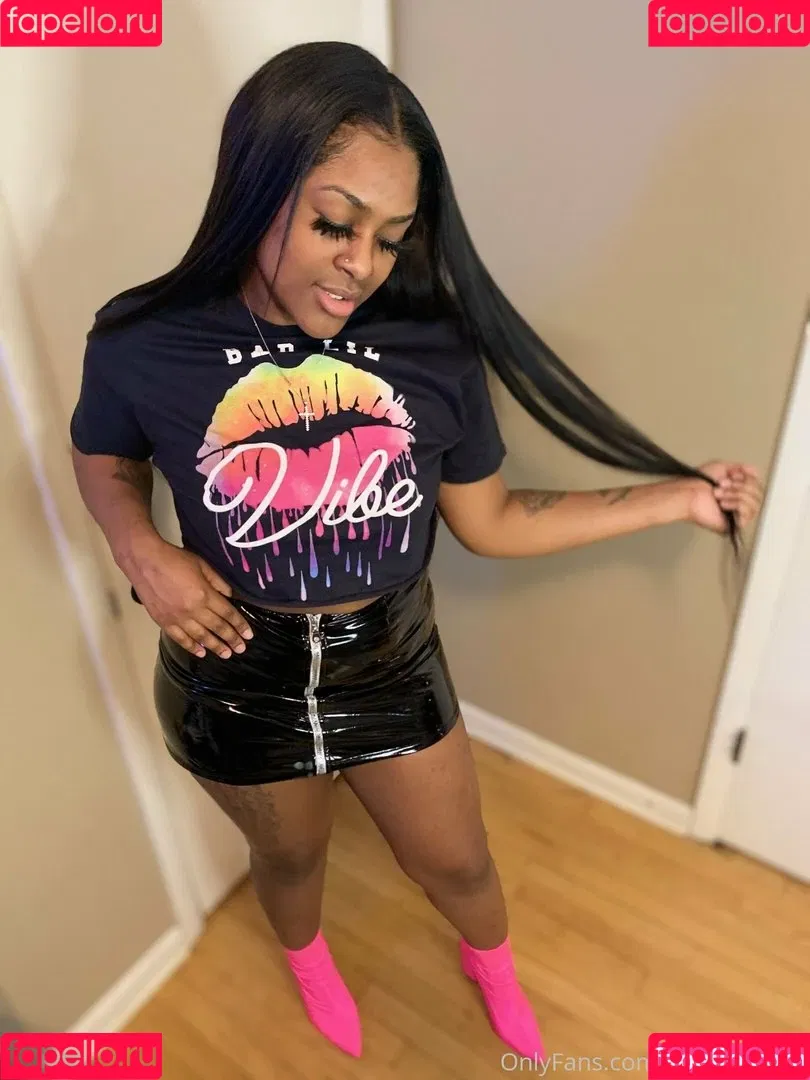 Sweettoothh Onlyfans Photo Gallery 