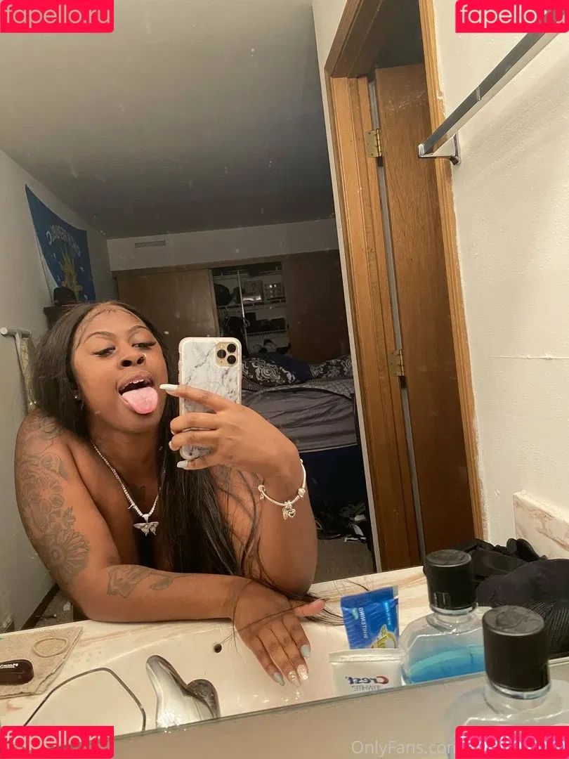 Sweettoothh Onlyfans Photo Gallery 