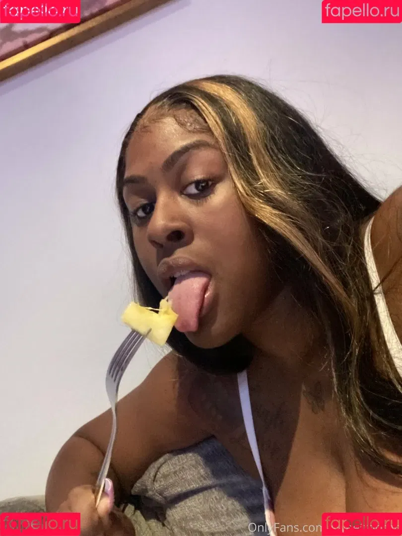 Sweettoothh Onlyfans Photo Gallery 