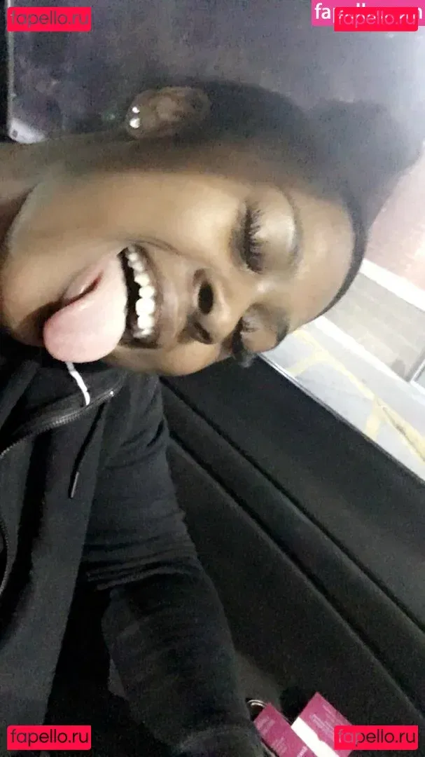 Sweettoothh Onlyfans Photo Gallery 