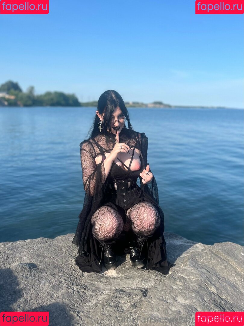 Vera Goth Onlyfans Photo Gallery 