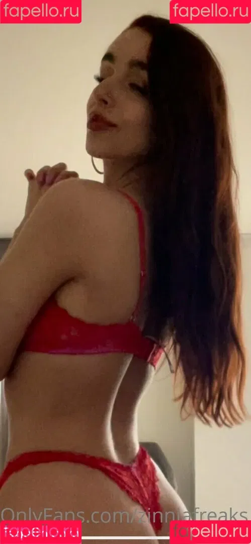 zinniafreaks Onlyfans Photo Gallery 