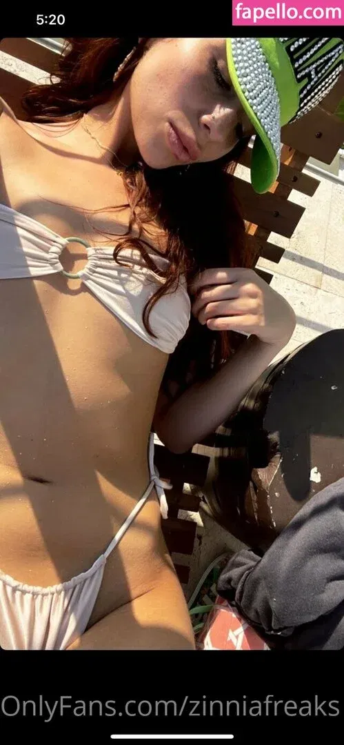 zinniafreaks Onlyfans Photo Gallery 