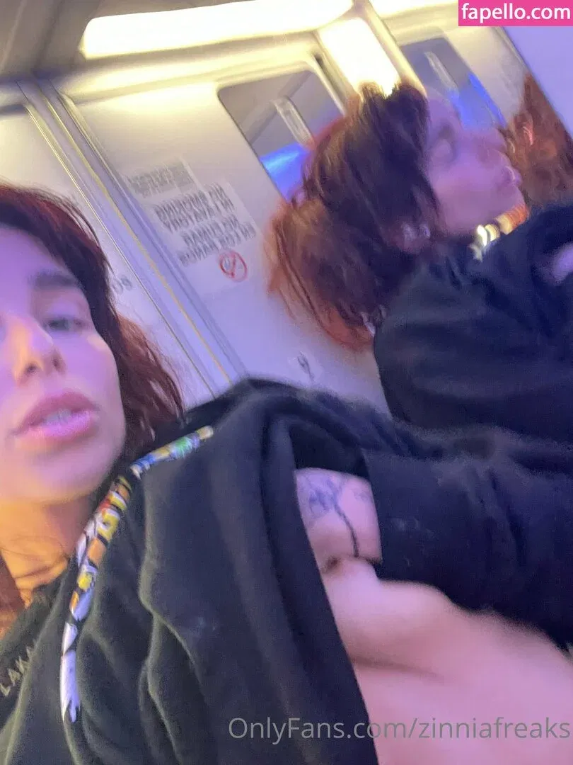 zinniafreaks Onlyfans Photo Gallery 