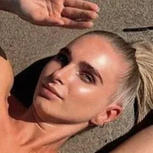 Mara Sachs Onlyfans Photo Gallery 