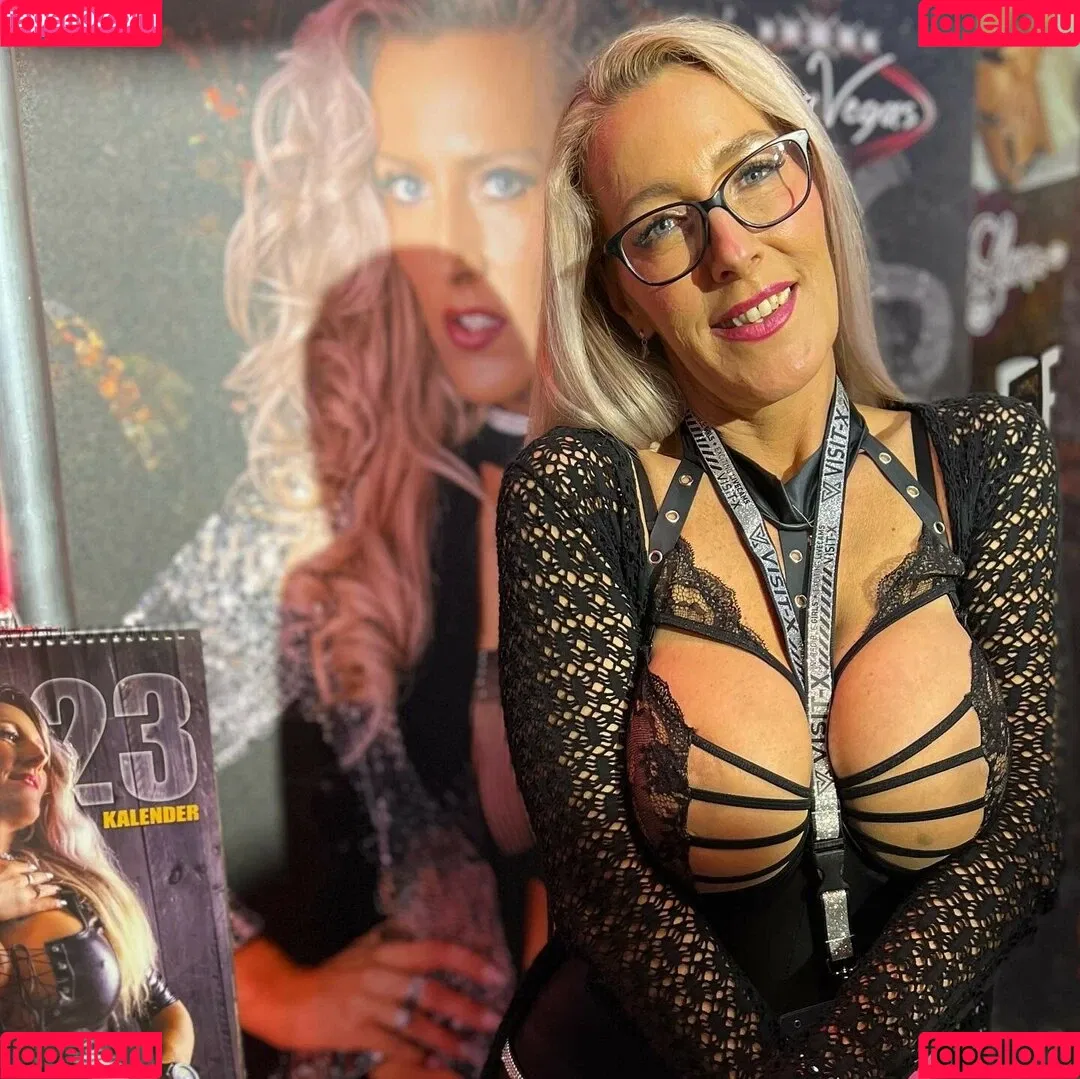 Lana Vegas Onlyfans Photo Gallery 