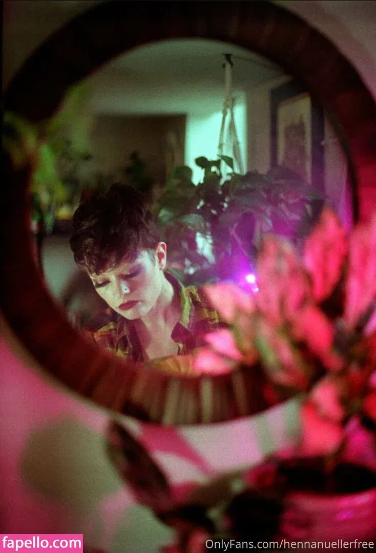 hennanuellerfree Onlyfans Photo Gallery 