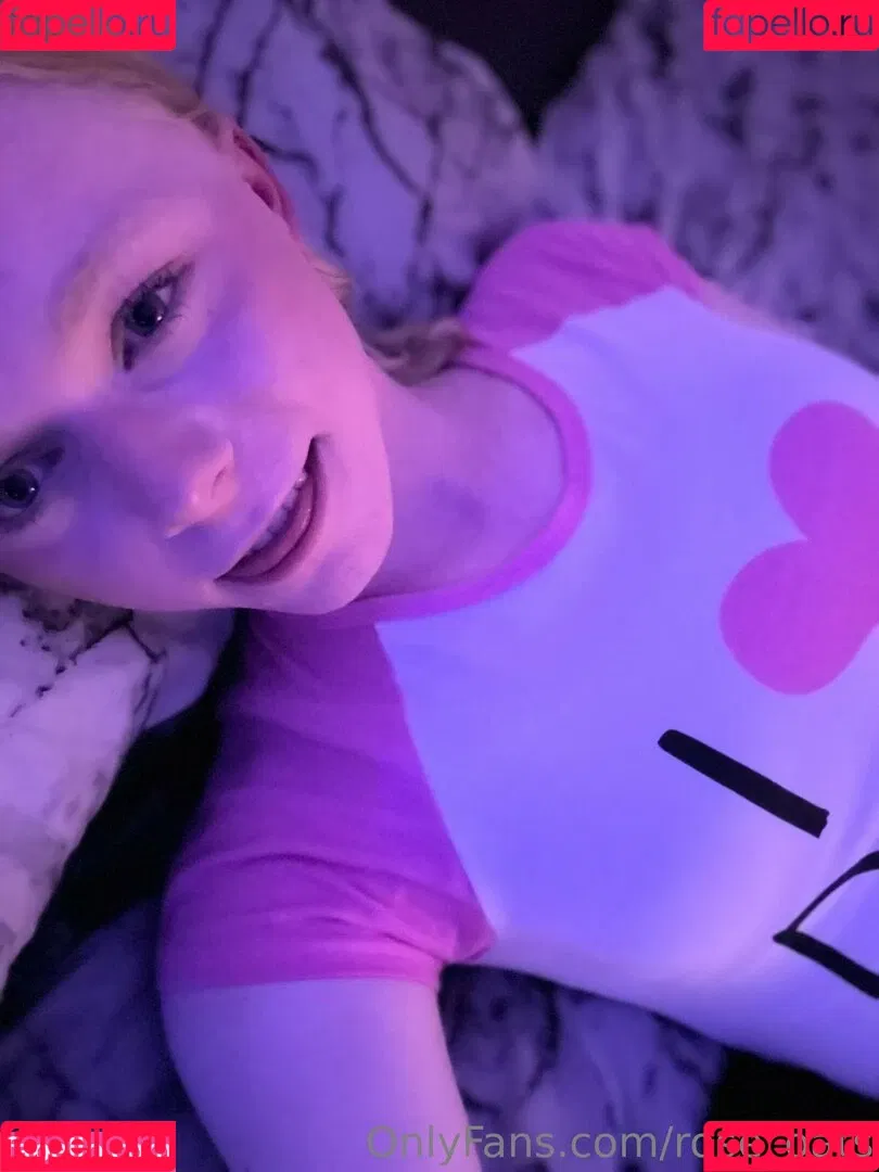 Rose Oats Onlyfans Photo Gallery 