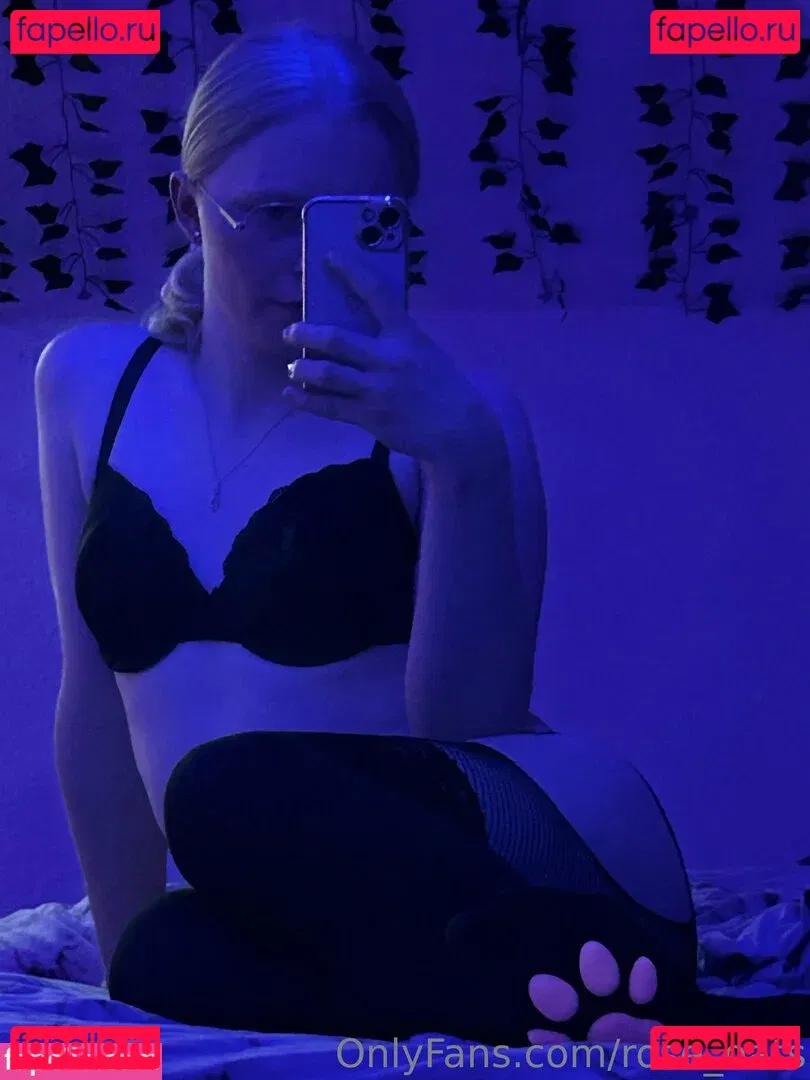 Rose Oats Onlyfans Photo Gallery 