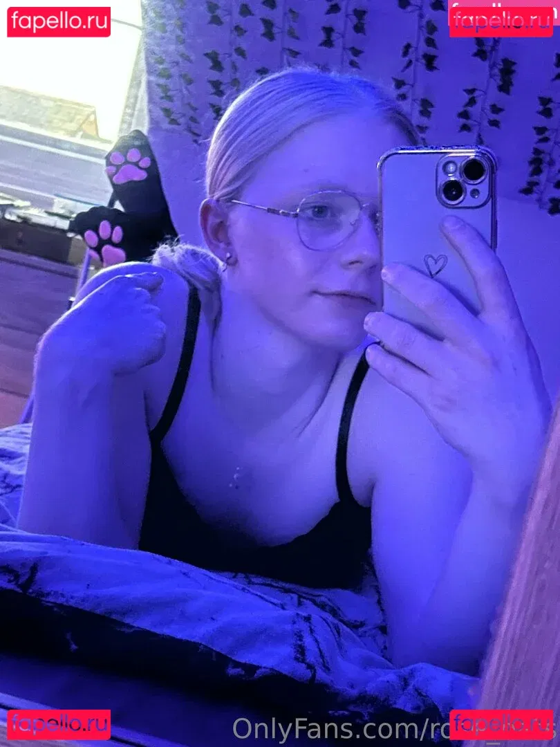 Rose Oats Onlyfans Photo Gallery 