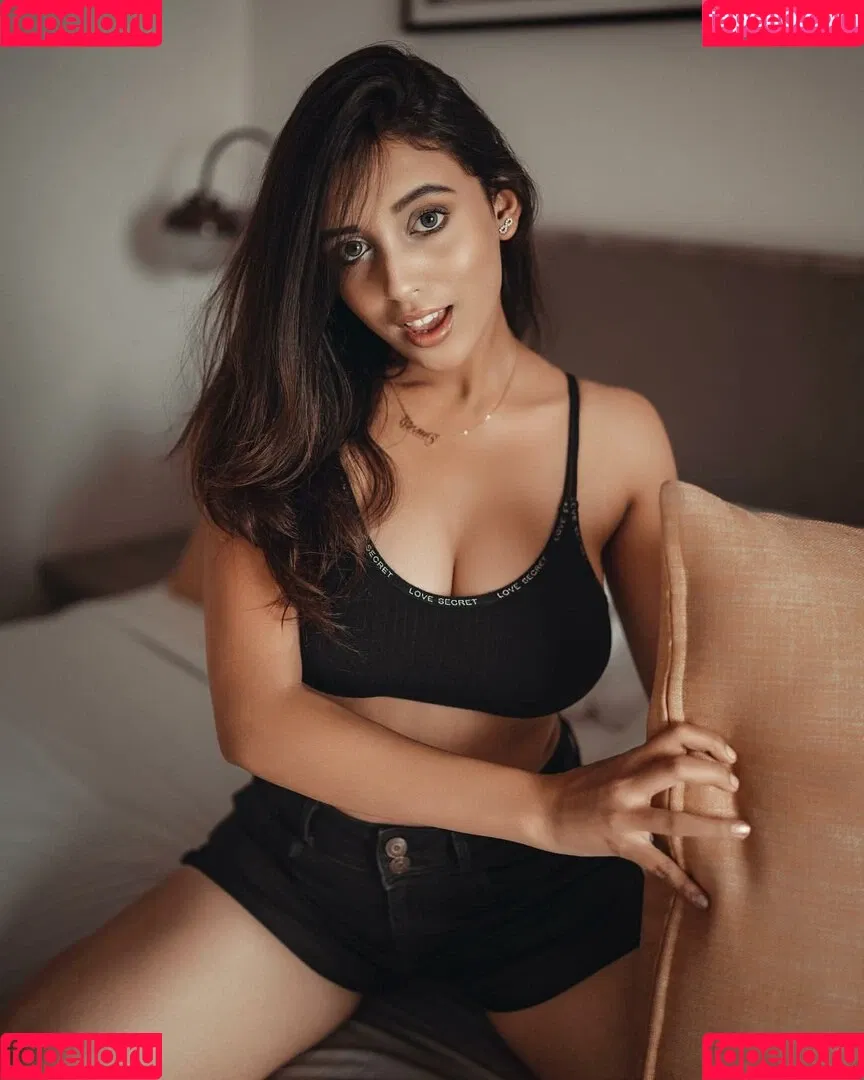 Rajasree Onlyfans Photo Gallery 