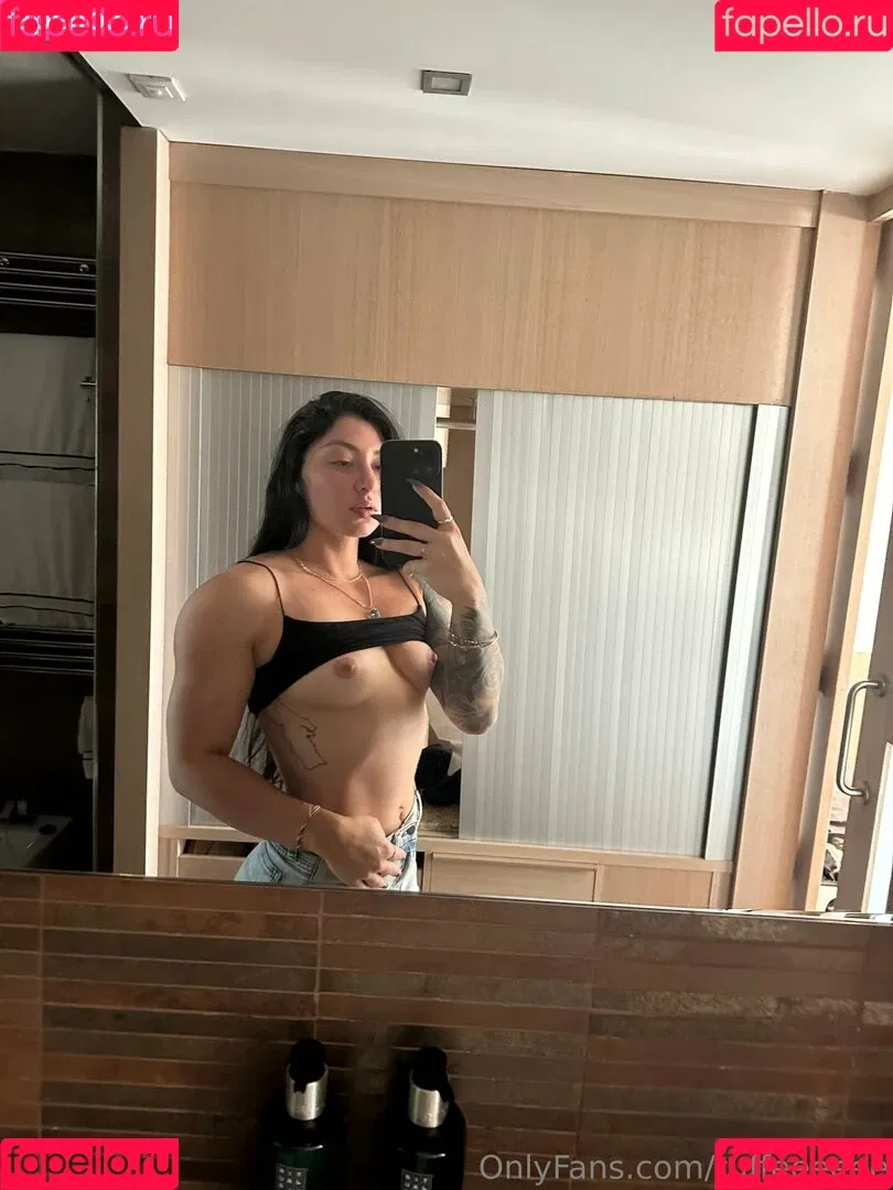 Nathalie Nichols Onlyfans Photo Gallery 
