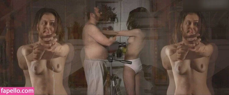 Alexis Dziena Onlyfans Photo Gallery 