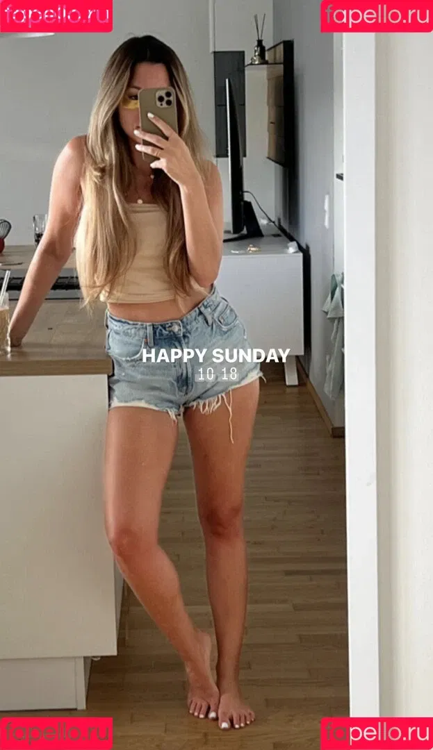 Anastasija Lukic Onlyfans Photo Gallery 
