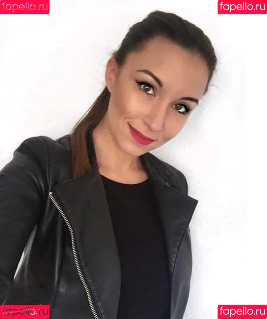 Anastasija Lukic Onlyfans Photo Gallery 