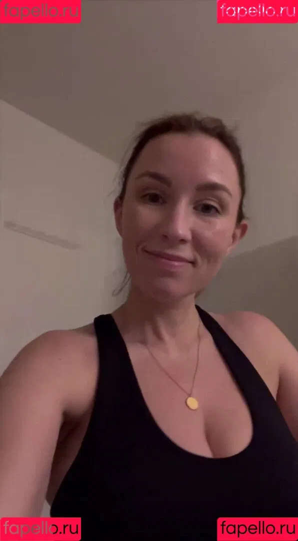Anastasija Lukic Onlyfans Photo Gallery 