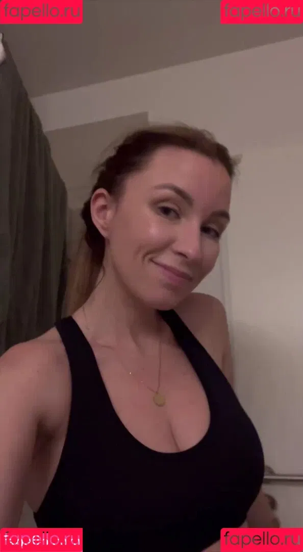 Anastasija Lukic Onlyfans Photo Gallery 