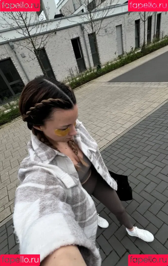 Anastasija Lukic Onlyfans Photo Gallery 