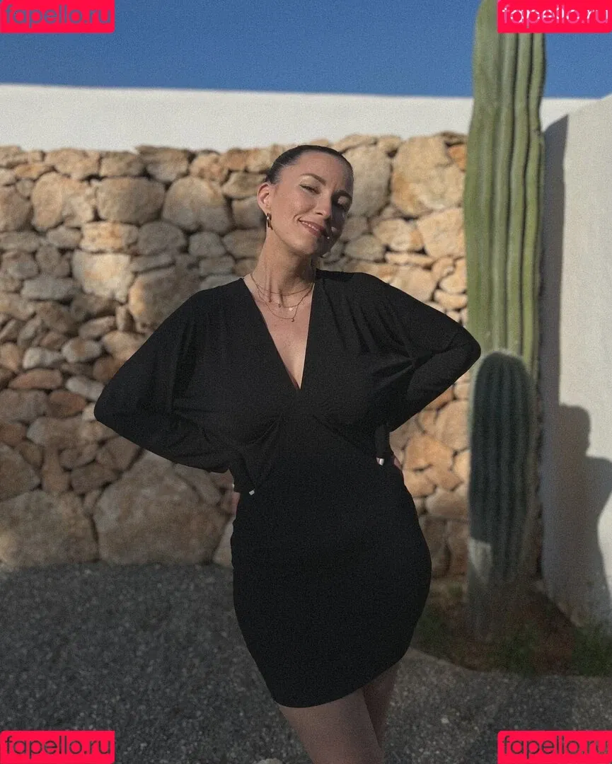 Anastasija Lukic Onlyfans Photo Gallery 