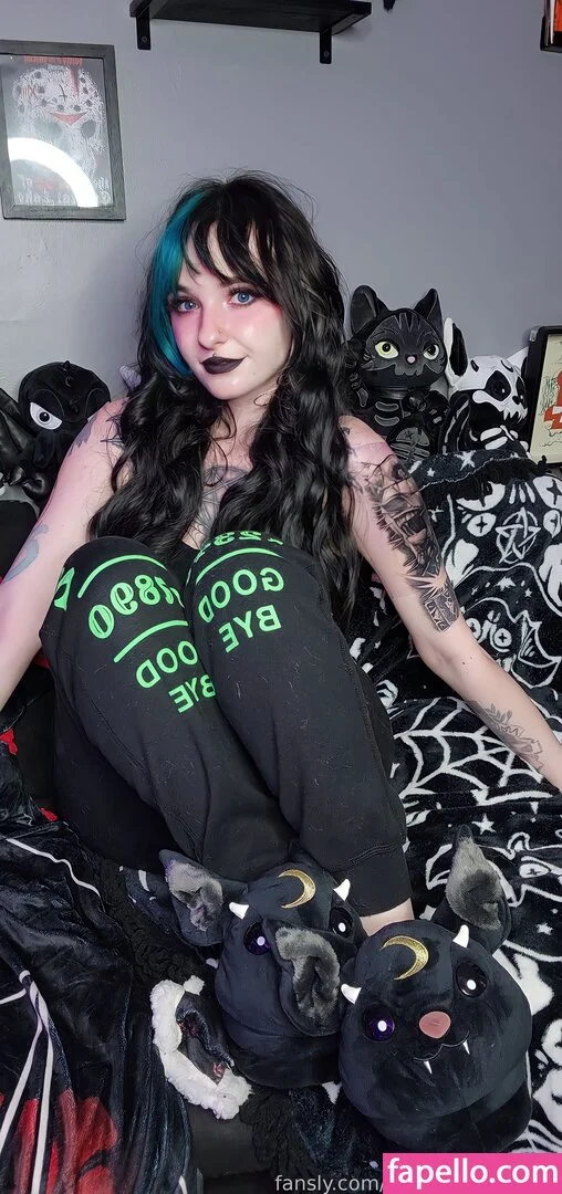 Remains0ftheday Onlyfans Photo Gallery 