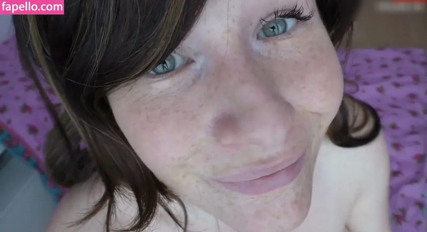 Devote-Schlampe Onlyfans Photo Gallery 