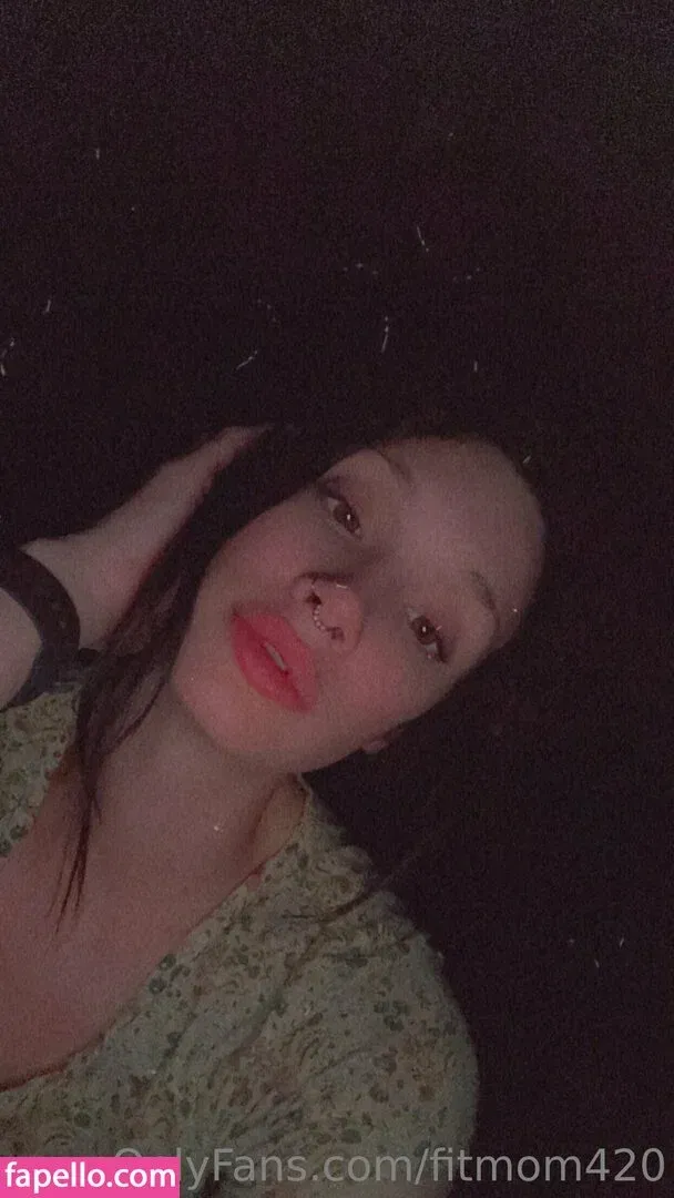 fitmom420 Onlyfans Photo Gallery 