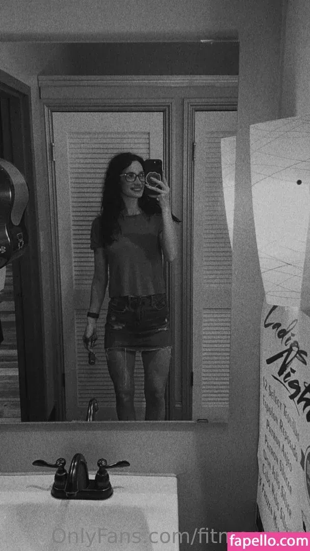 fitmom420 Onlyfans Photo Gallery 