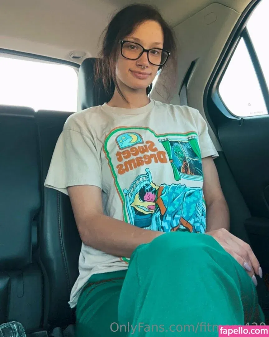 fitmom420 Onlyfans Photo Gallery 