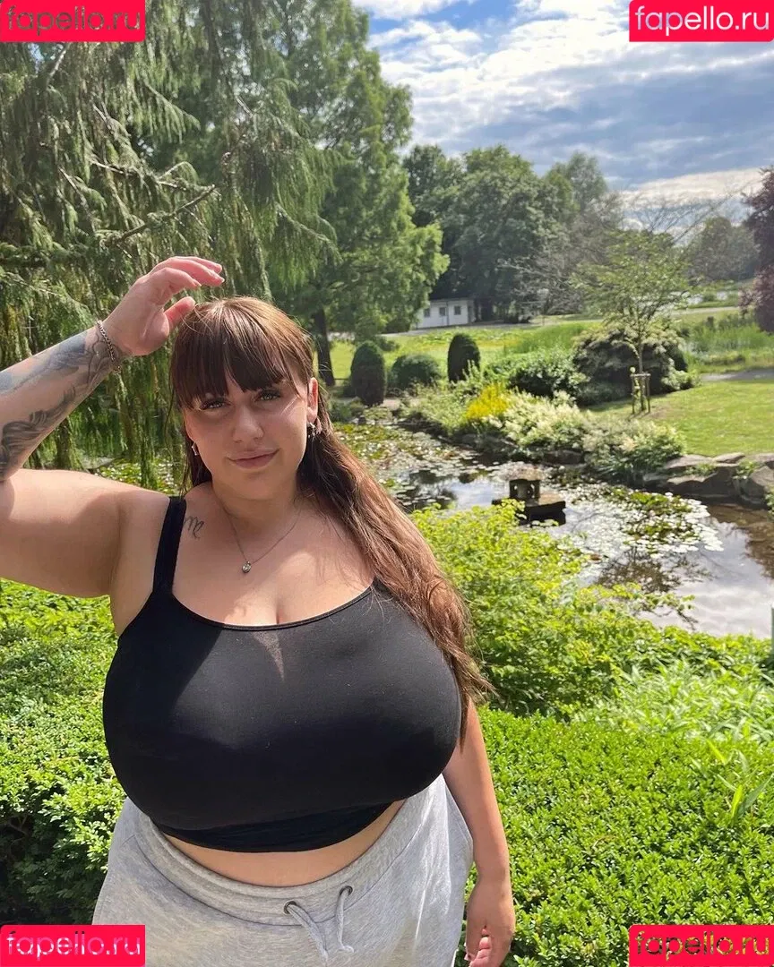 Geheimnis_xx Onlyfans Photo Gallery 