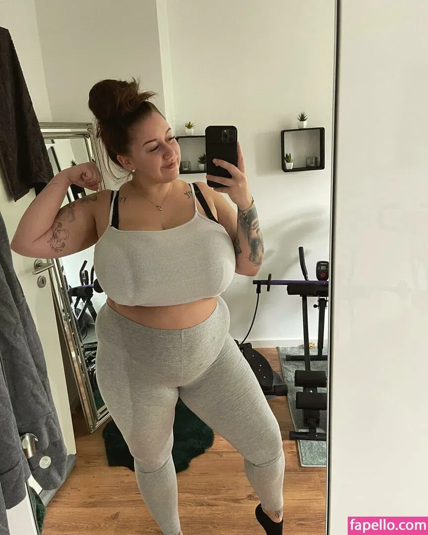 Geheimnis_xx Onlyfans Photo Gallery 