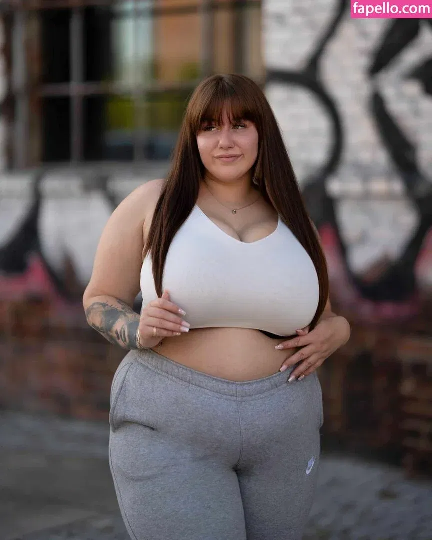 Geheimnis_xx Onlyfans Photo Gallery 