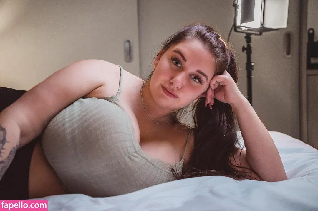 Geheimnis_xx Onlyfans Photo Gallery 