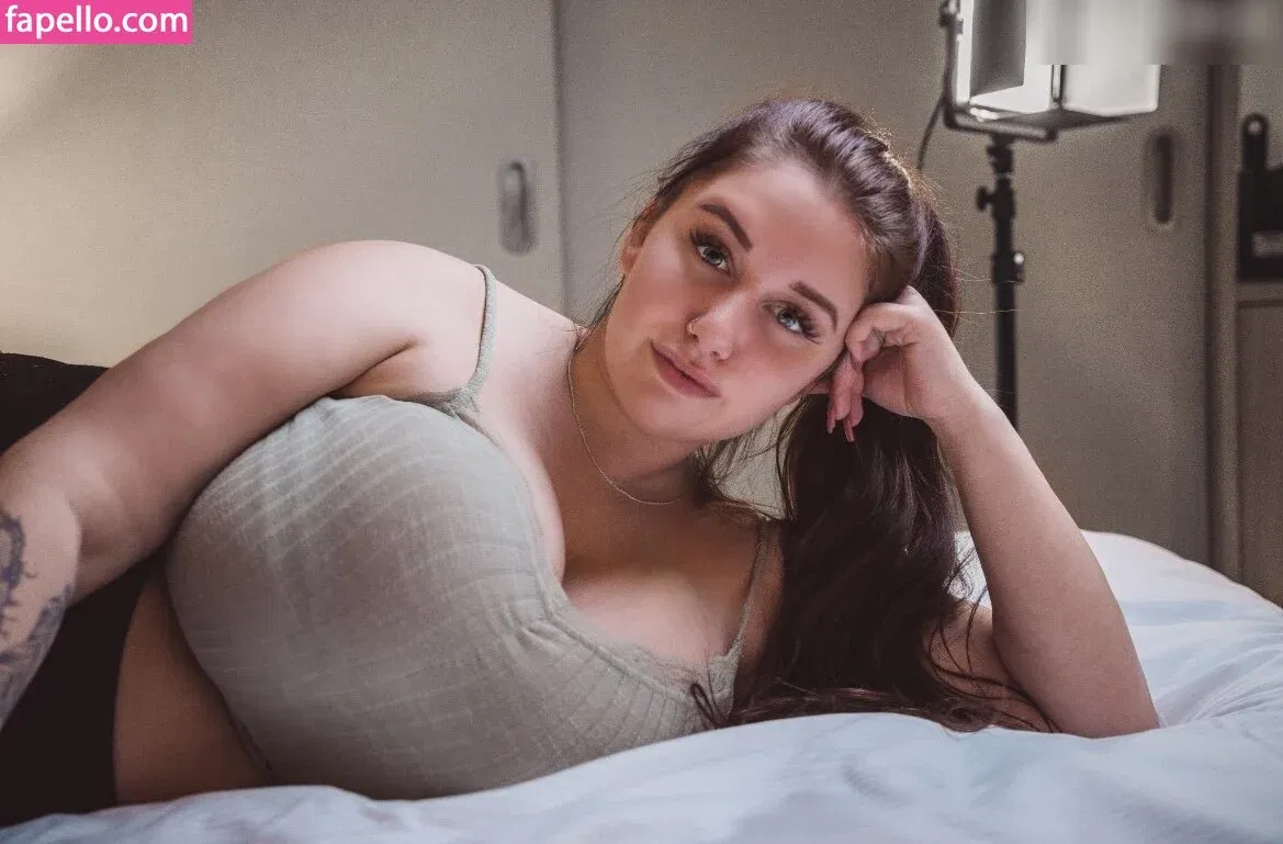 Geheimnis_xx Onlyfans Photo Gallery 