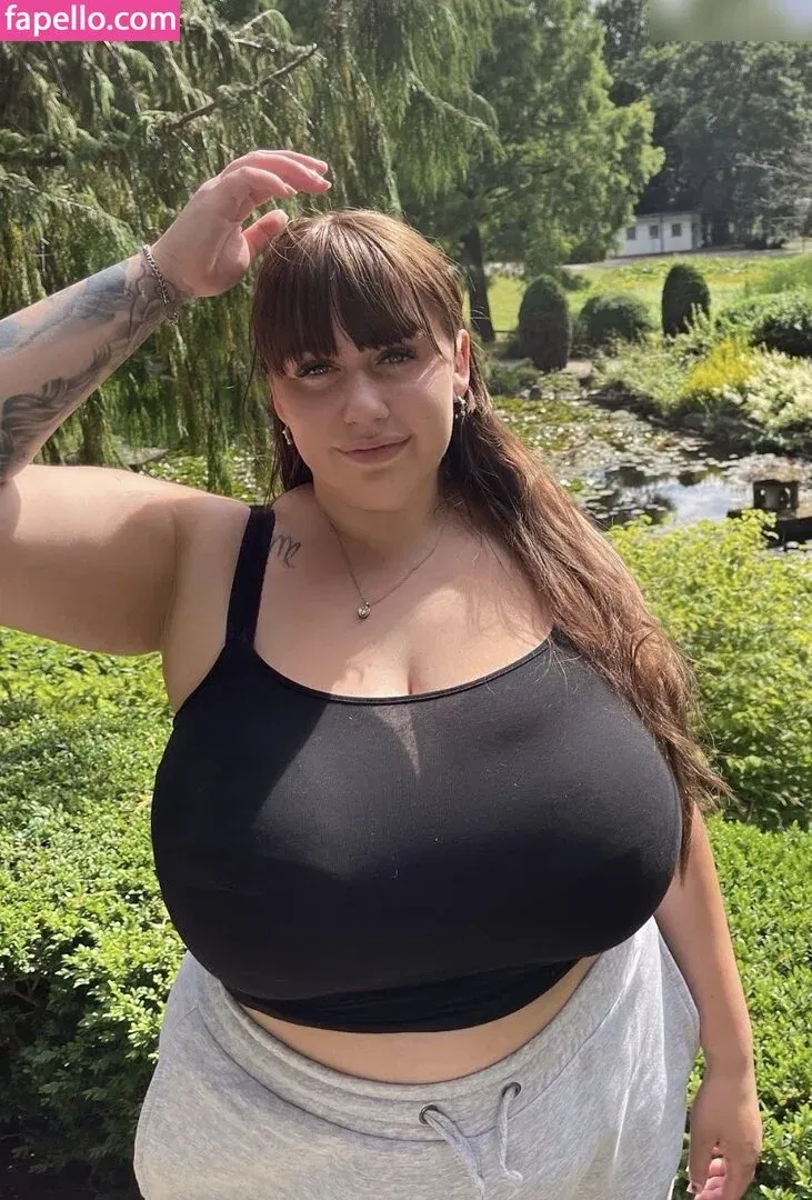 Geheimnis_xx Onlyfans Photo Gallery 