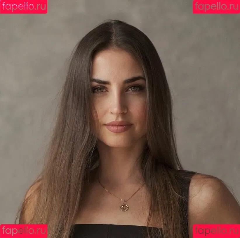 Ekaterina Leonova Onlyfans Photo Gallery 