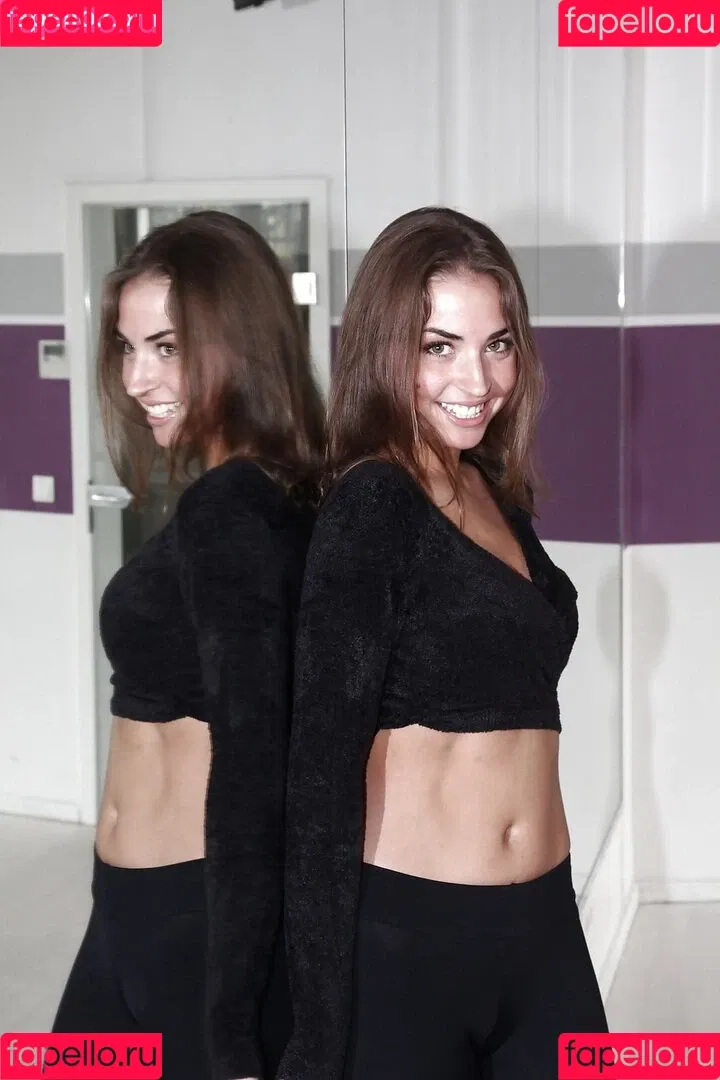Ekaterina Leonova Onlyfans Photo Gallery 